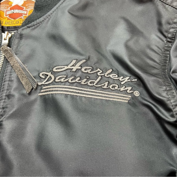 EUC Men’s Harley Davidson bomber jacket! - Picture 2 of 5
